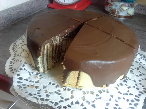 Keks torta sa cokoladom