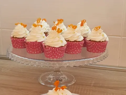 carrot_cake_cupcake1.jpg