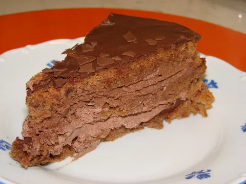 Čokoladna pjenasta torta