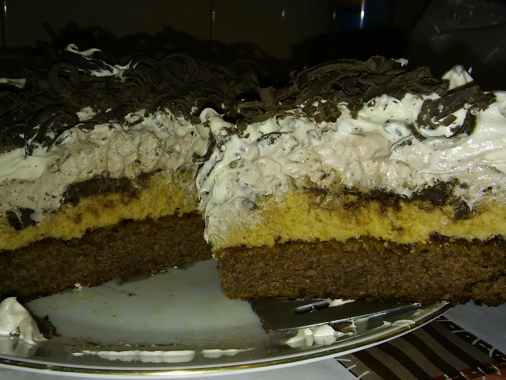 Slag torta (cokolada,keks,karamela)