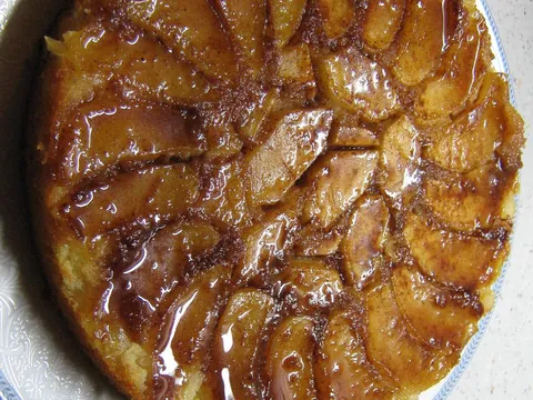 Teatime apple buttercake by Violet-Love
