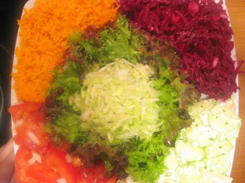 Mix salata za dijetalnu večeru