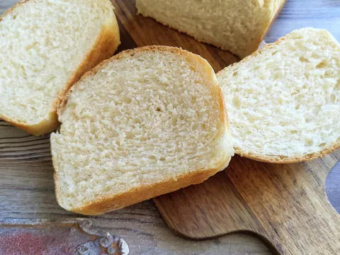 Bijeli kruh by ketip