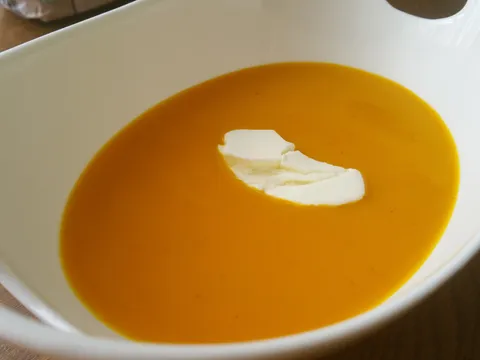 Krem supa od Hokkaido tikve i mrkve