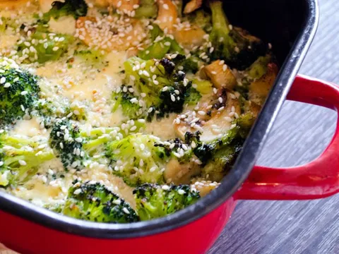 Kremaste pecurke i brokoli iz rerne  -olivera67