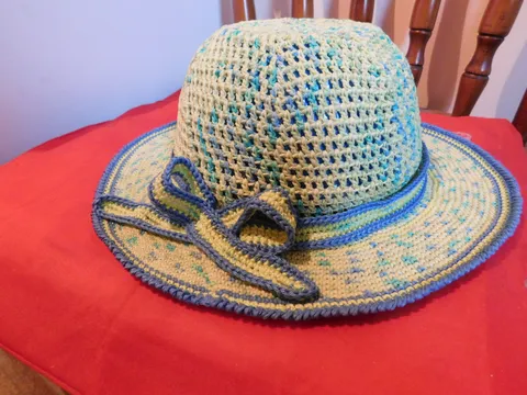 Još jedan šešir