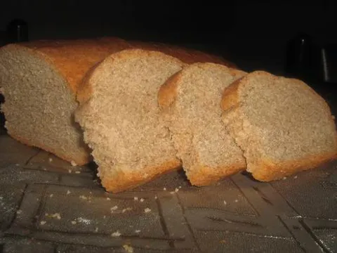 Mešani ražani hleb
