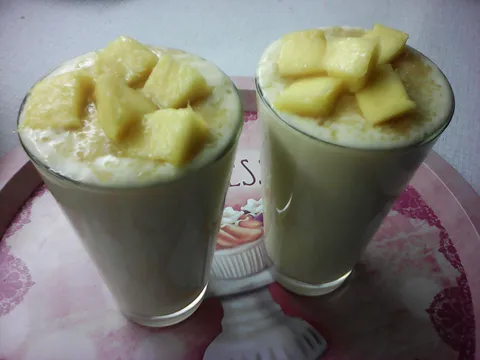 Voćni jogurt - mango i banana!