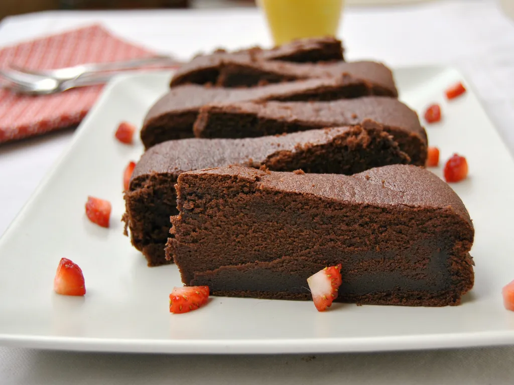 Čokoladna torta sa šafranom