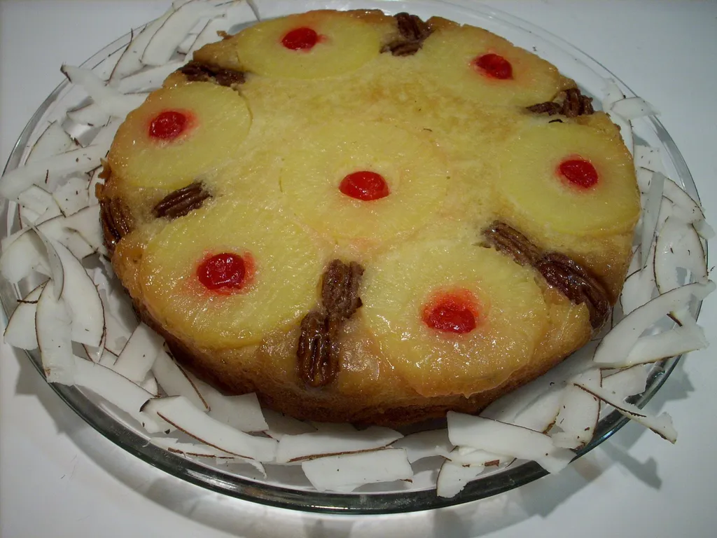 Izvrnuti Ananas Kolac/Pineapple Upside Down Cake