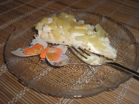 Sirno-voćni kolač by Zoilo