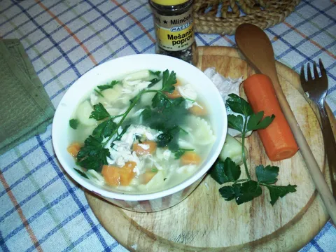 Pileća supa - najtoplija preporuka