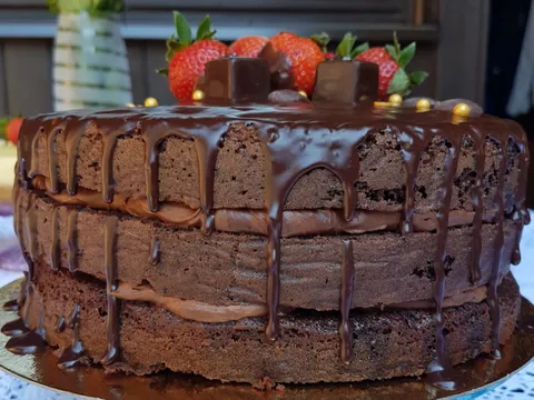Najbolja i najlaksa cokoladna torta na svijetu