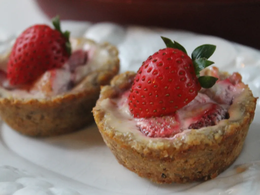 Strawberry-yogurt tart...