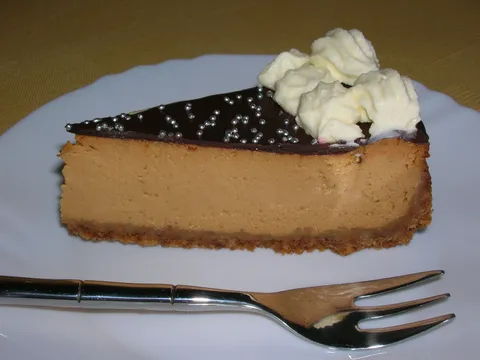 Dulce de leche cheesecake by Godiva