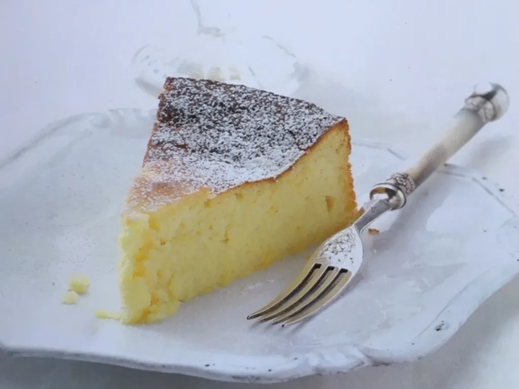 Kolac od limuna i rikota sira (Lemon Ricotta Cake)