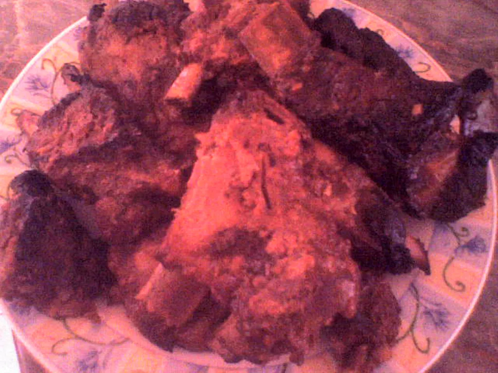 Pečena svinjska rebarca sa medom i kečapom
