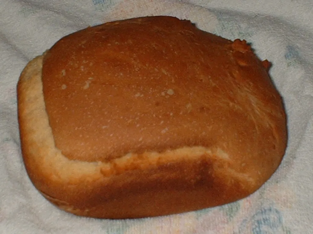 Mliječni kruh iz pekača