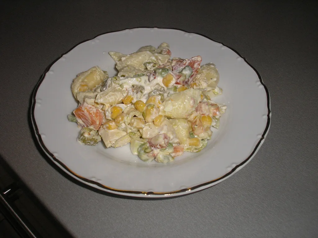 Salata od piletine