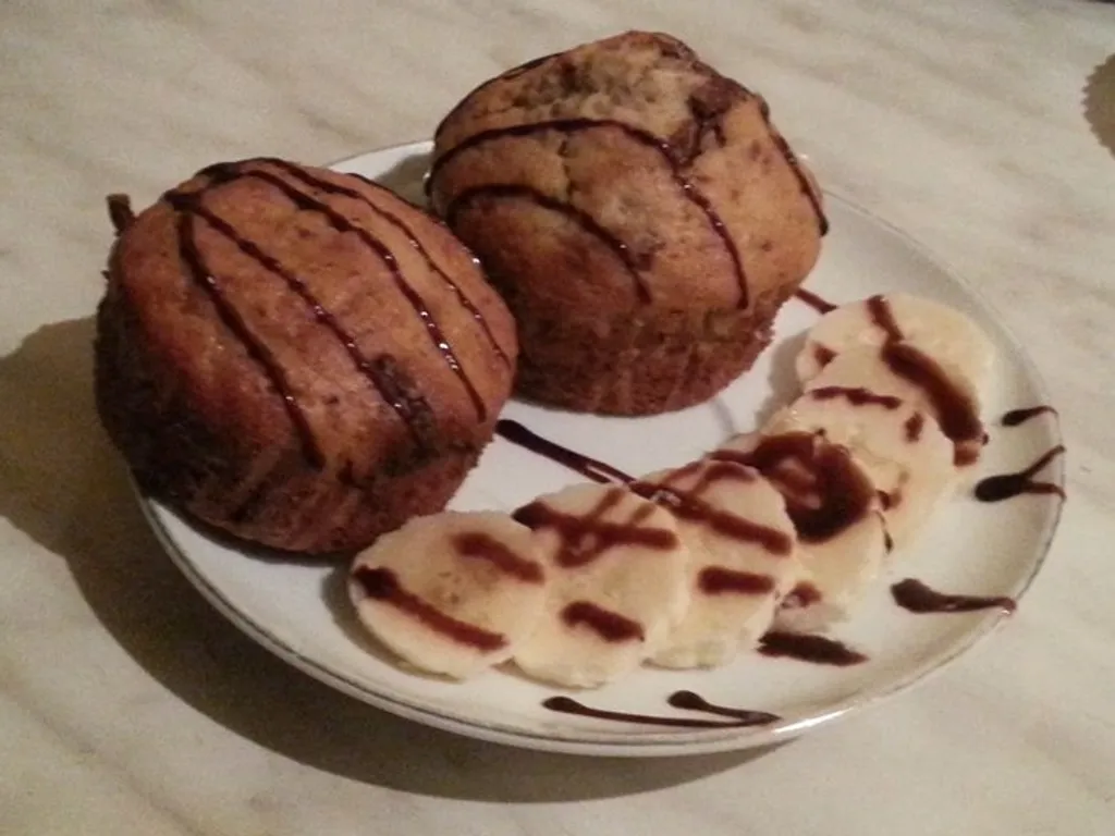 banana muffini s komadićima čokolade