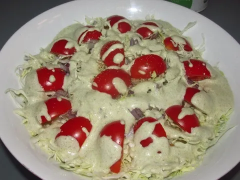Kupus salata sa moringom