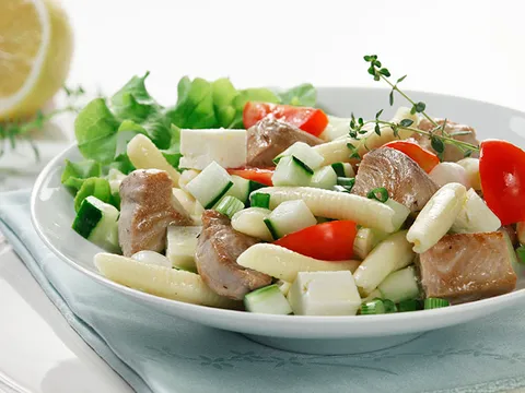 Salata s palamidom