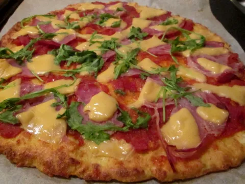Pizza tijesto od cvjetace by Mimi-Atlanta