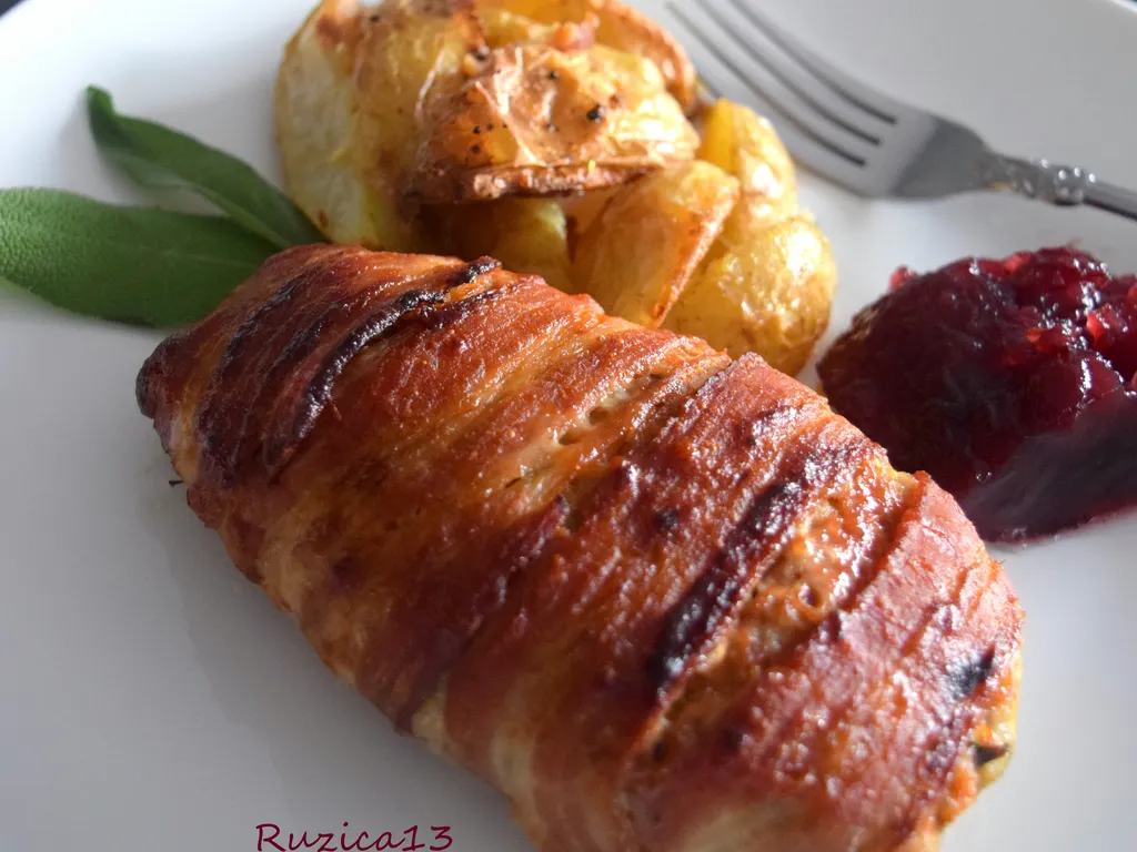 Turkey Couscous Meatloaves (Veknice od mljevenog curkinog mesa i kuskusa)
