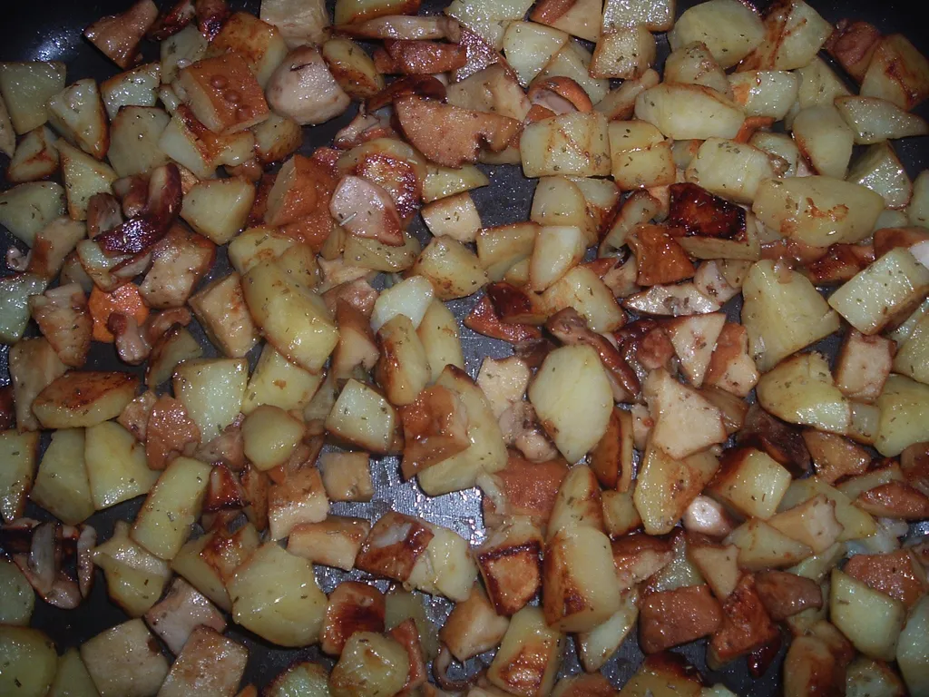 Krumpir , seitan i vrganji u pecnici