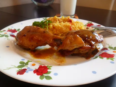 Piletina u umaku od narandže i curryja