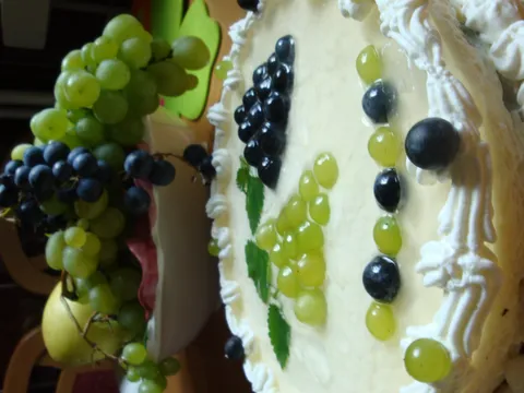 Jesenska torta s grožđem