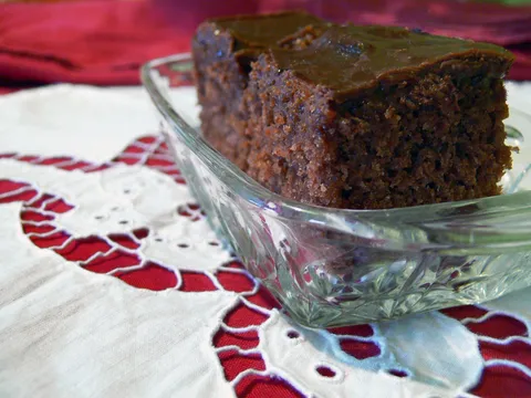 Topsi - čokoladni kolač sa marmeladom od marelica