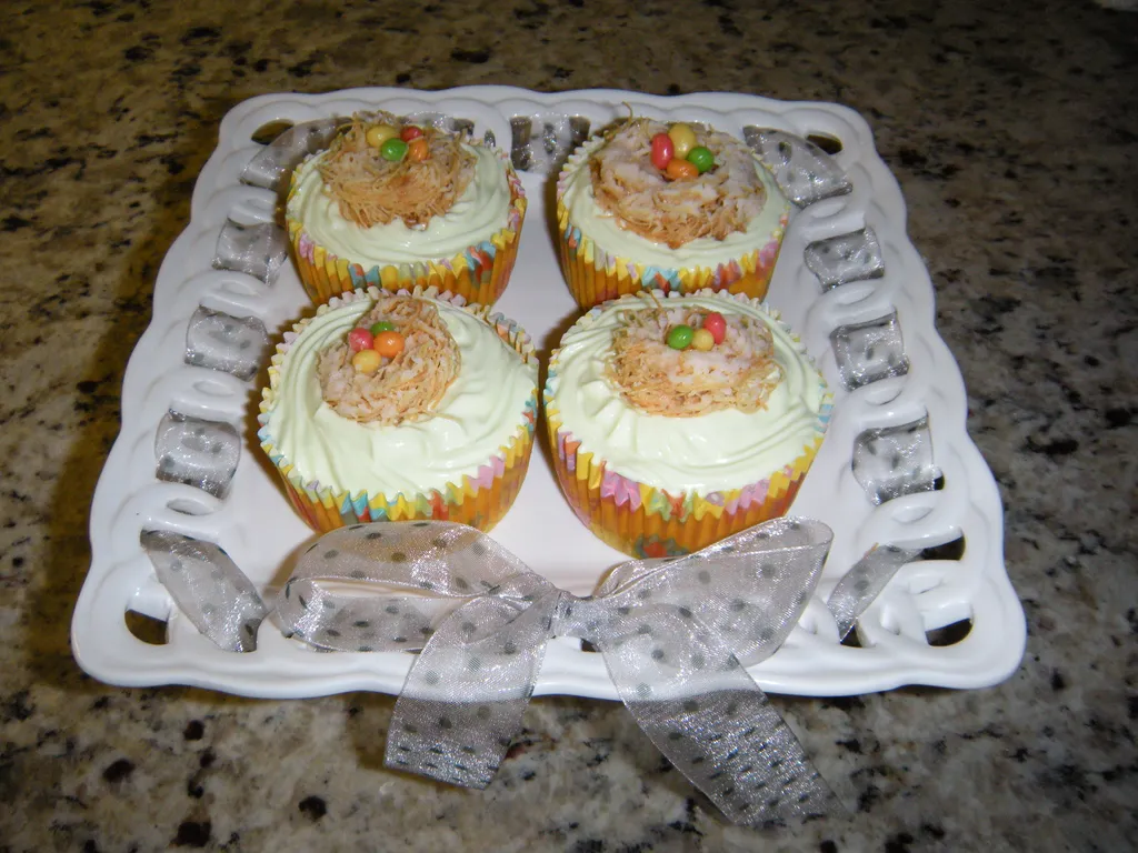 Uskrsnji mini cheesecakes sa limetom
