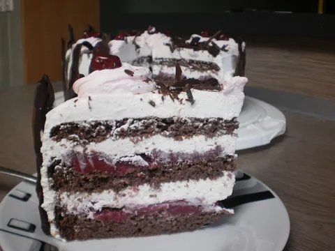schwarzwald torta