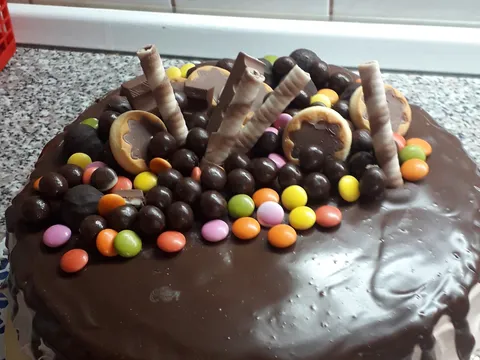 čokoladna torta od lješnjaka