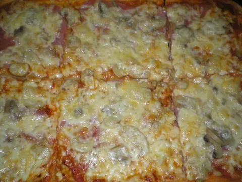 moja pizza&#8230;