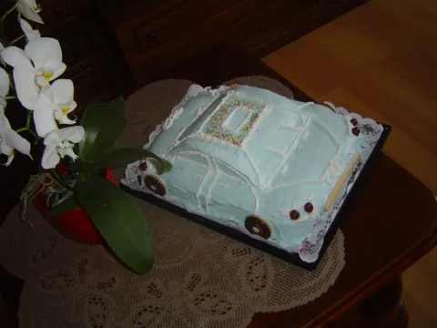 Torta auto by Suzy (ledeni vjetar)