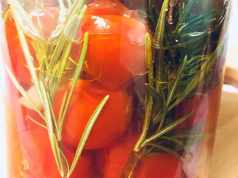 Marinirane cherry rajčice
