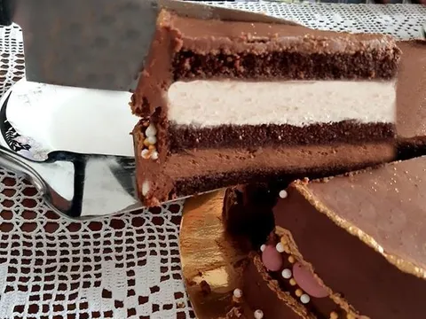 Torta od maruna i čokolade