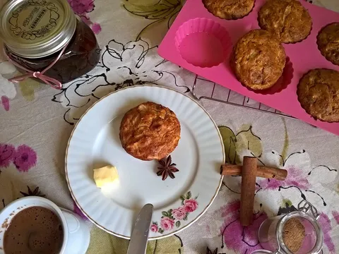 Muffins sa jabukama i orasima by missha