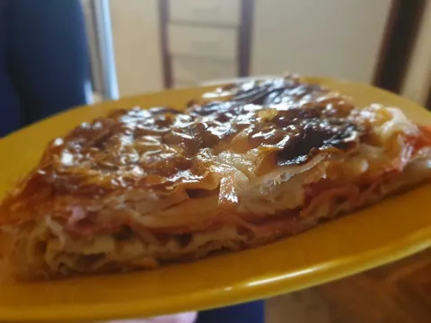 Pizza burek