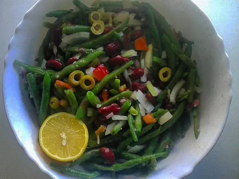 Salata od mahuna i graha 2