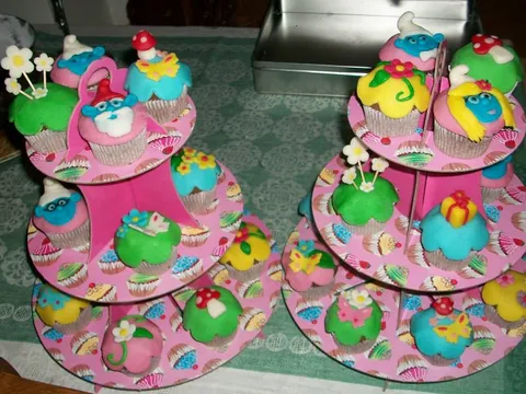 The Smurfs (cupcakes)