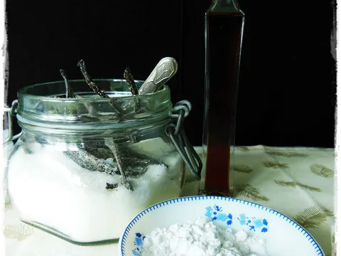 Ekstrakt od vanilije i vanilin šećer