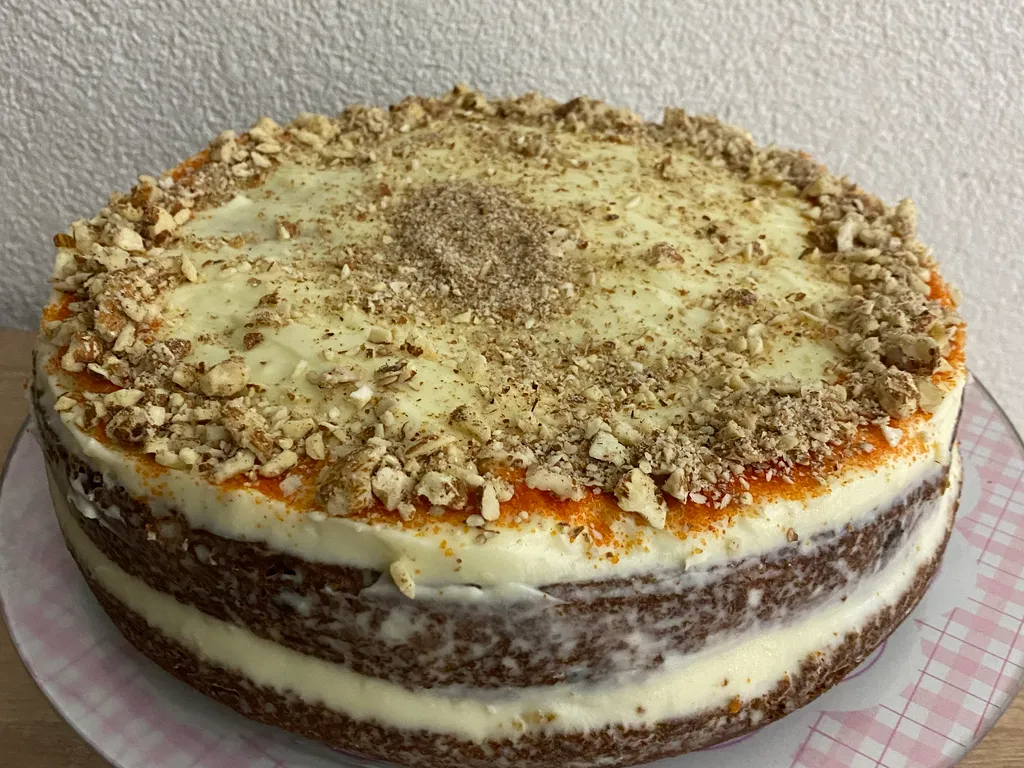 carrot cake (kolač od mrkve)