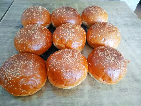 Burger buns