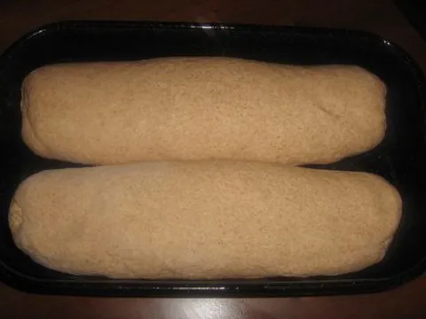 mešani ražani hleb