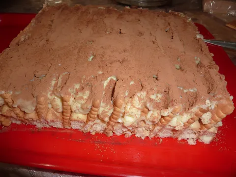 Torta sa keksom i piskotama