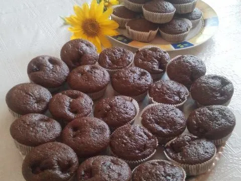 Muffins s kupinama i čokoladom
