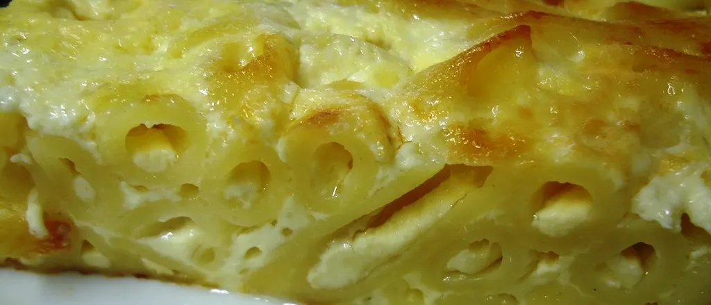 Makaroni i svjezi sir
